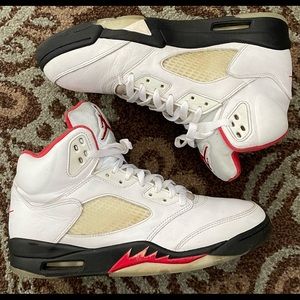 Air Jordan 5 Fire Red Silver Tongue Men Size 9.5